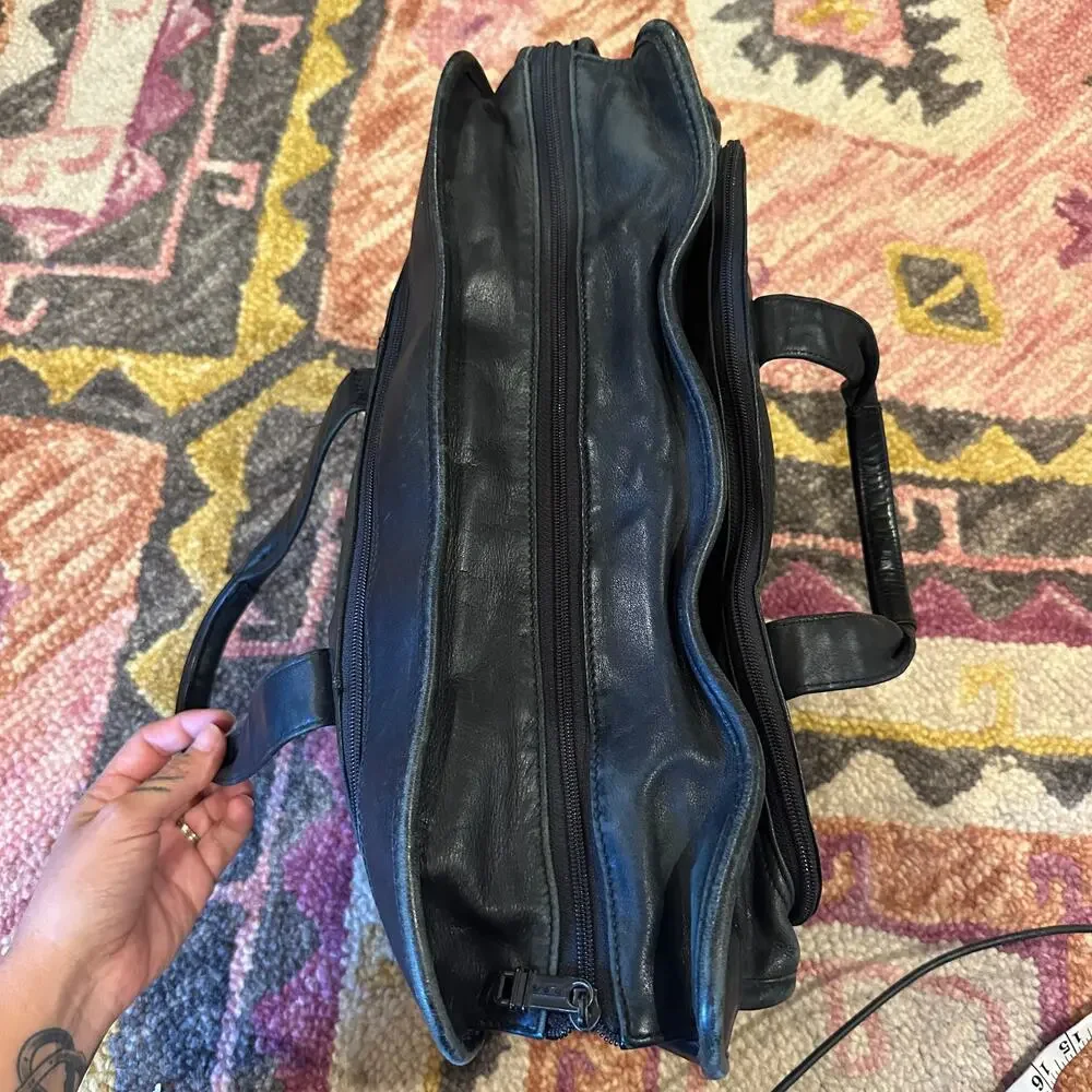 TUMI Genuine Leather Black Laptop Briefcase 17